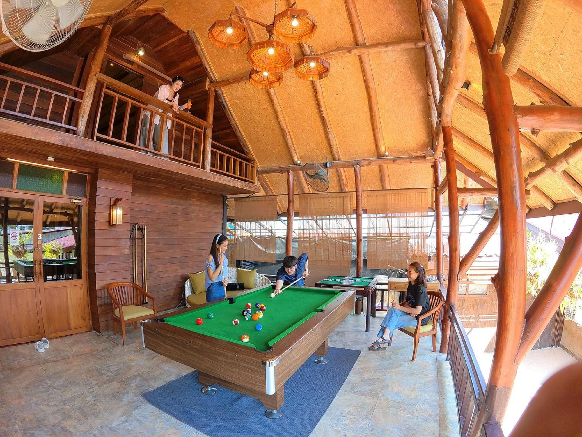 Tolani Riverside Villa チエンマイ エクステリア 写真