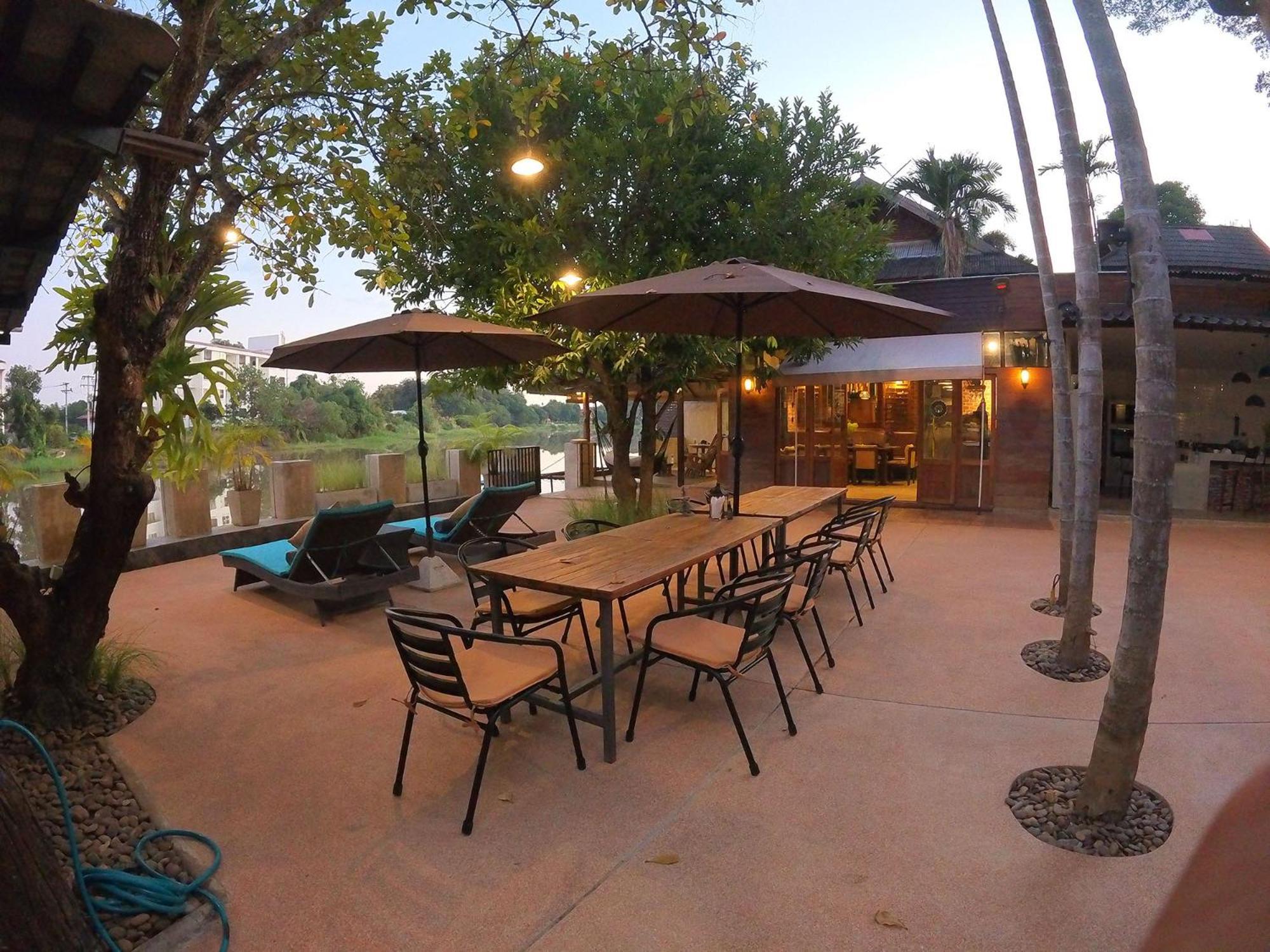 Tolani Riverside Villa チエンマイ エクステリア 写真