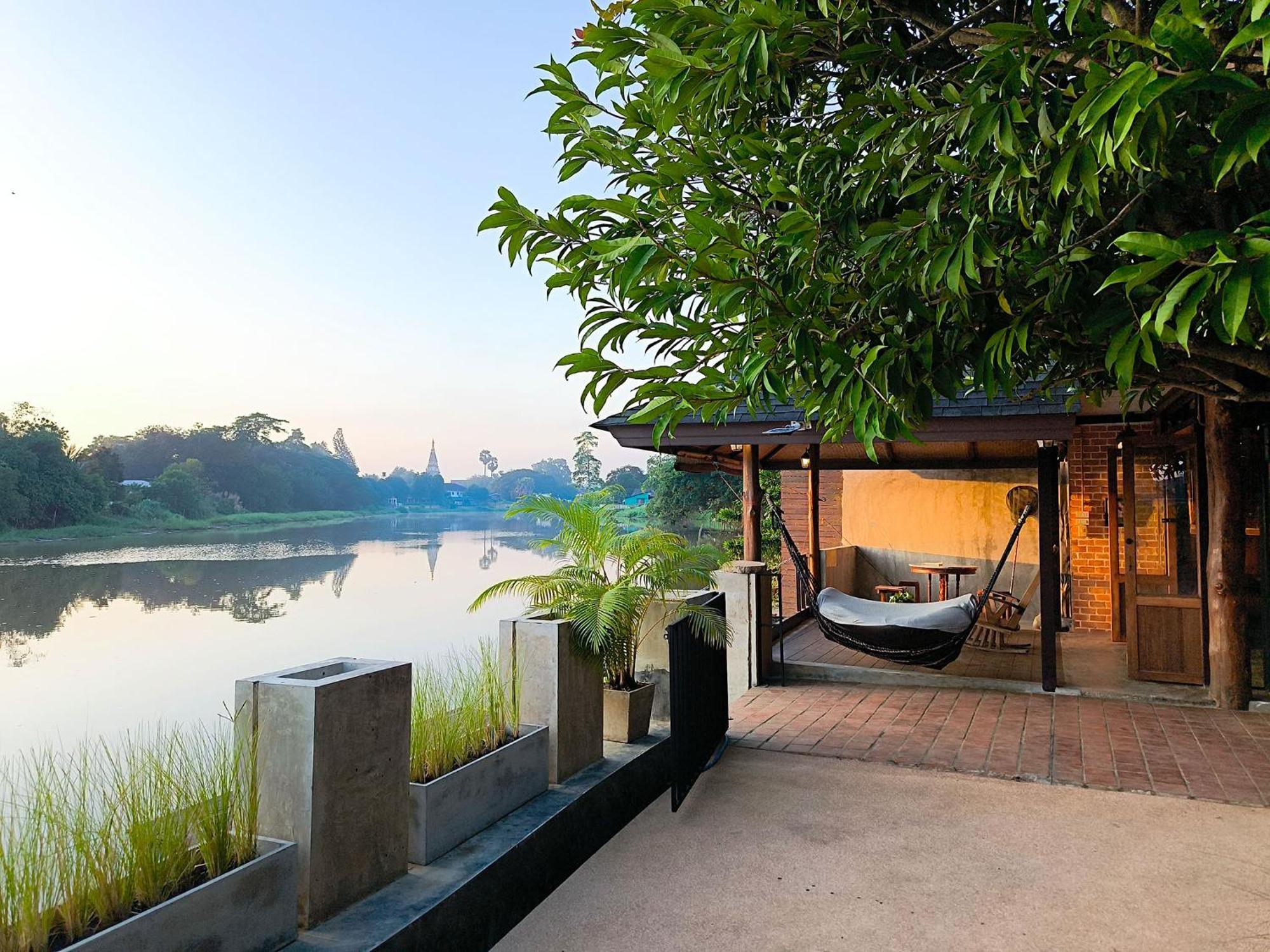 Tolani Riverside Villa チエンマイ エクステリア 写真
