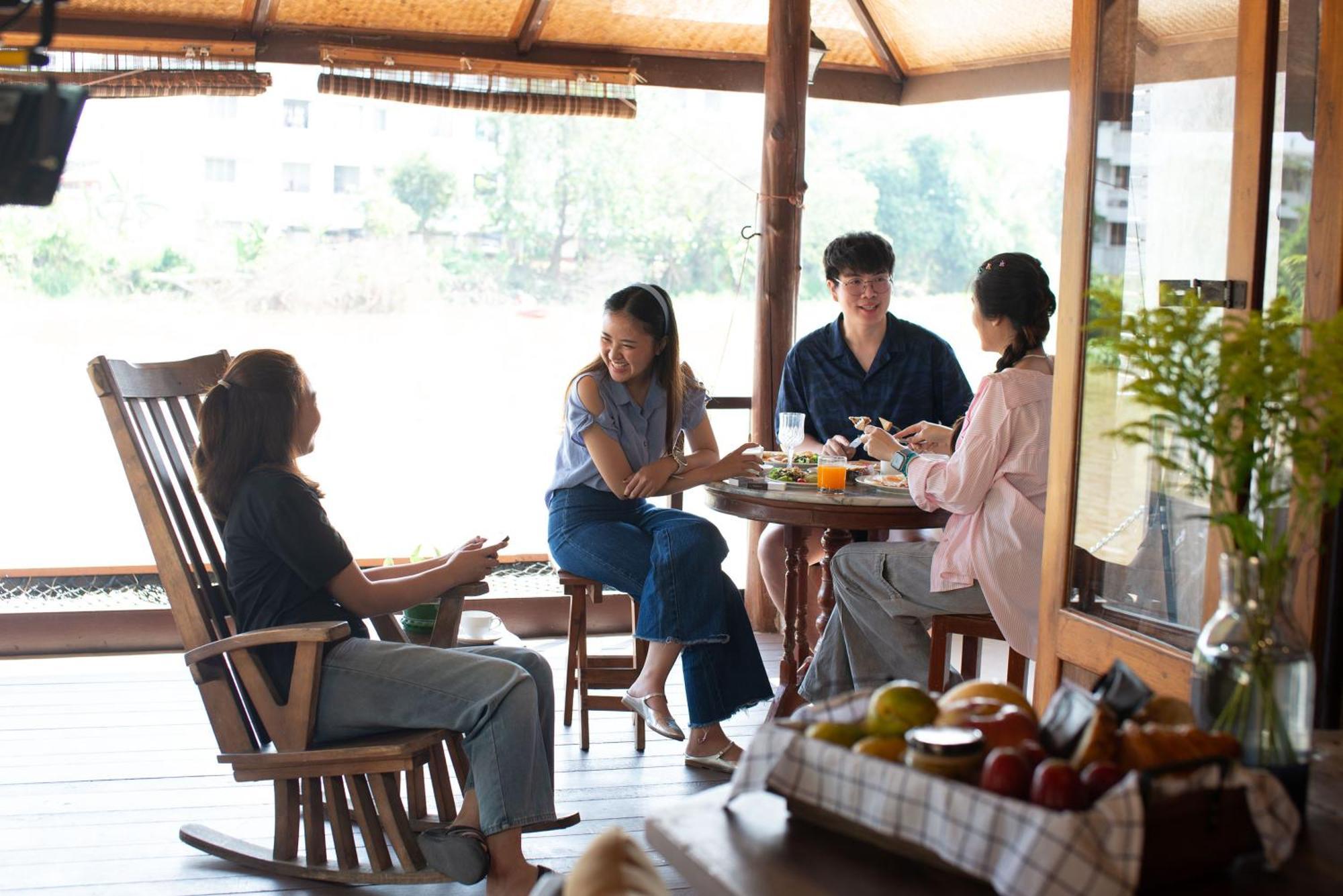 Tolani Riverside Villa チエンマイ エクステリア 写真
