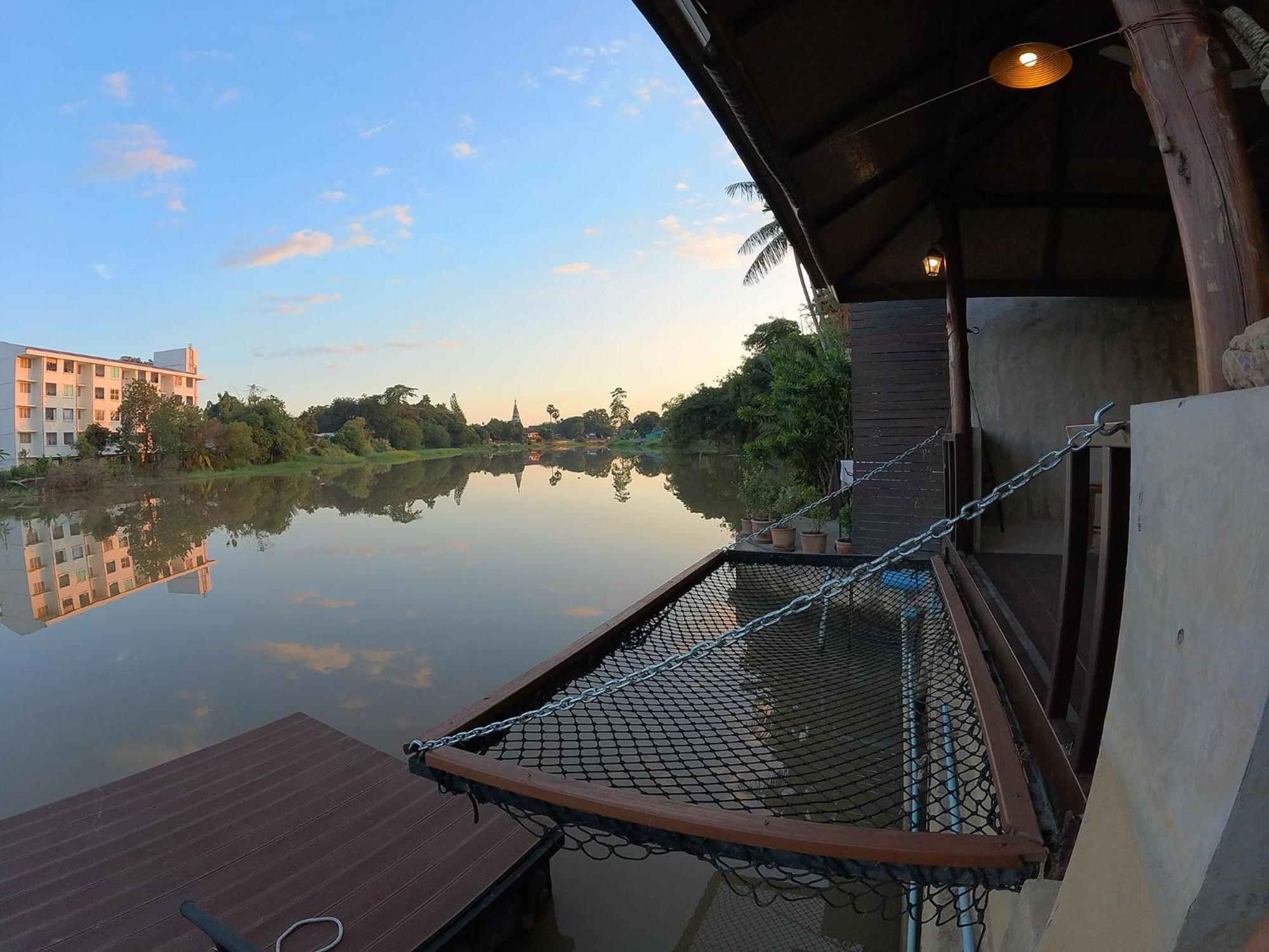 Tolani Riverside Villa チエンマイ エクステリア 写真