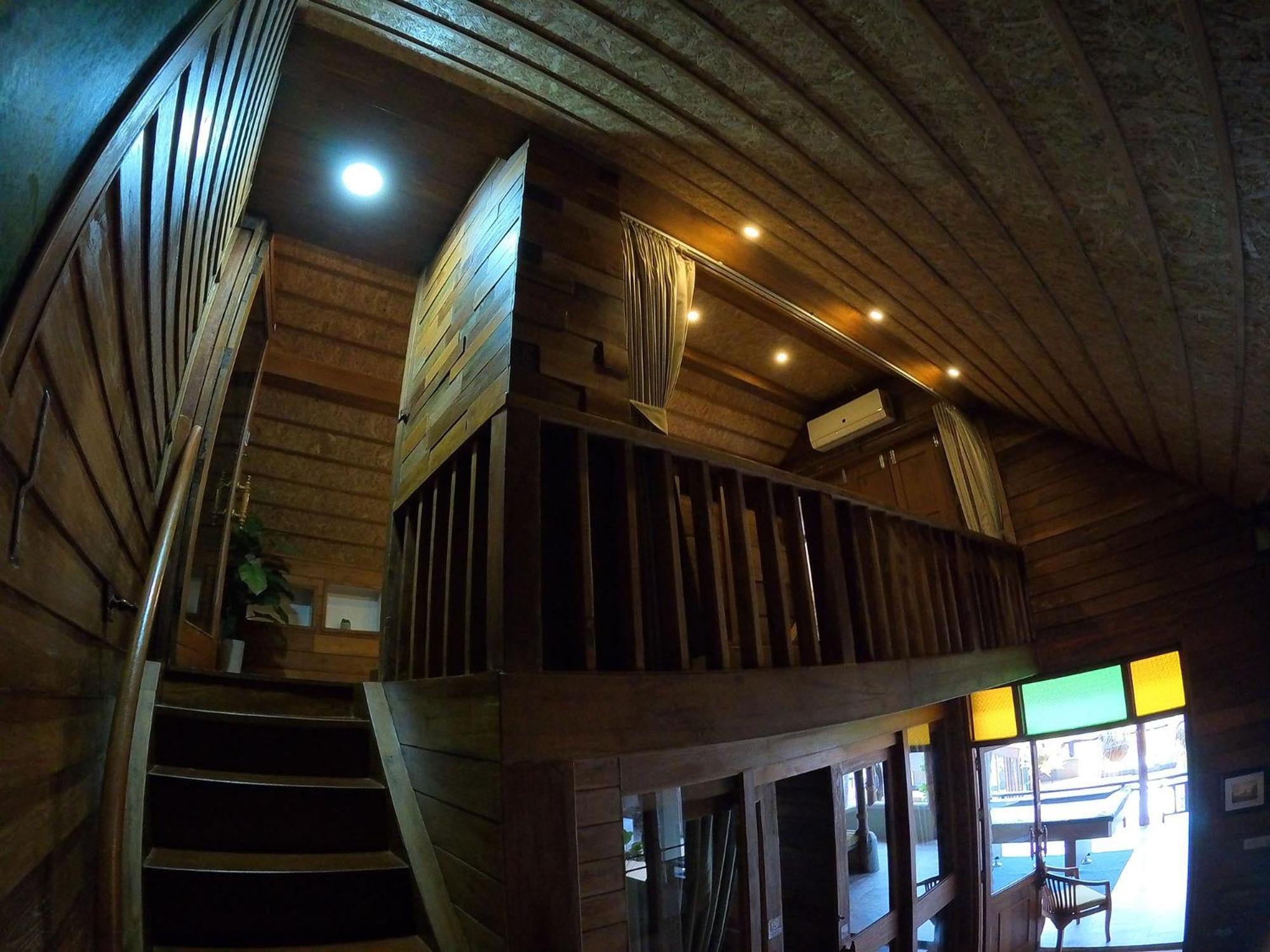 Tolani Riverside Villa チエンマイ エクステリア 写真