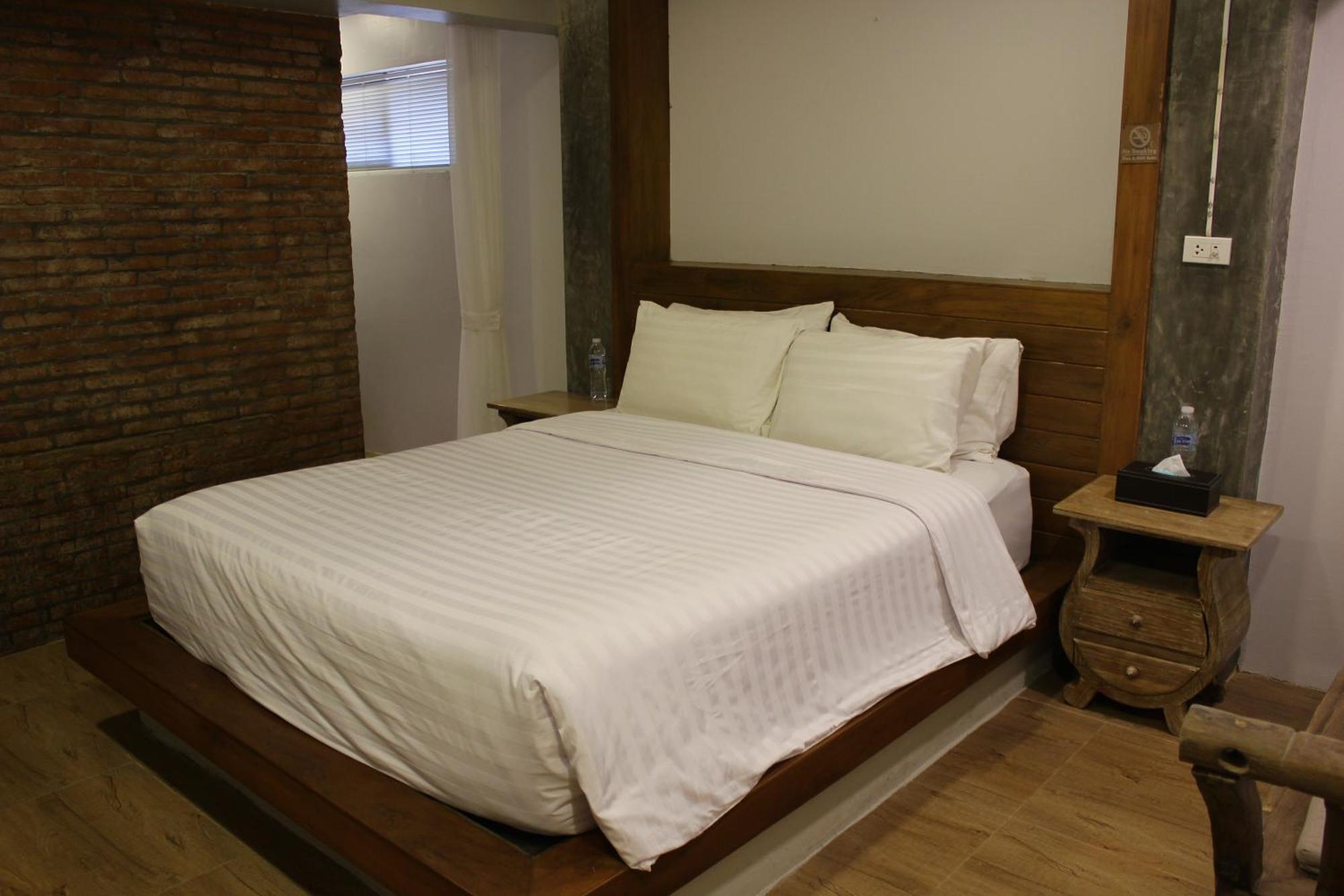 Tolani Riverside Villa チエンマイ エクステリア 写真